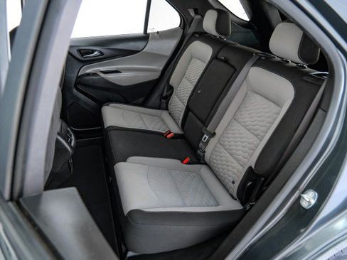 Used 2021 Chevrolet Equinox LS w/ LS Convenience Package FWD image 36