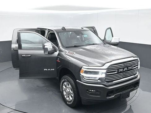 Used 2024 RAM 2500 Laramie w/ Safety Group AWD/4WD image 54