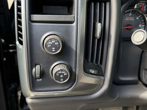 Used 2014 Chevrolet Silverado 1500 LT w/ LT Convenience Package image 12