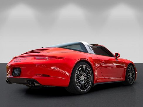 Used 2016 Porsche 911 Targa 4S AWD/4WD image 3