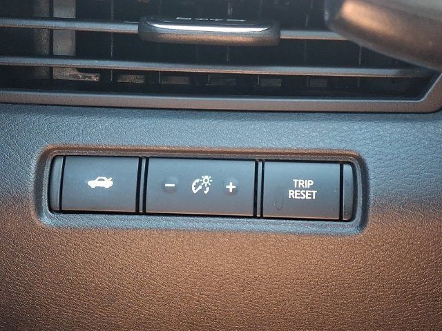 Used 2023 Nissan Altima 2.5 SV FWD image 26