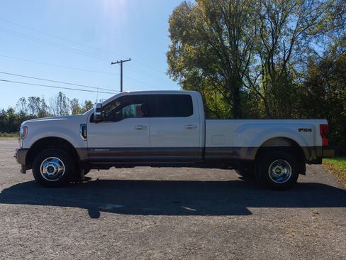 Used 2019 Ford F350 King Ranch w/ King Ranch Ultimate Package image 10