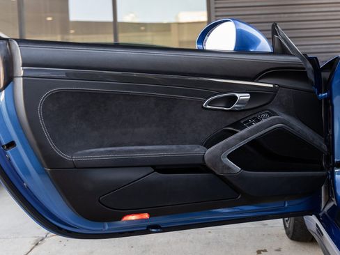 Certified 2018 Porsche 911 GT3 image 26