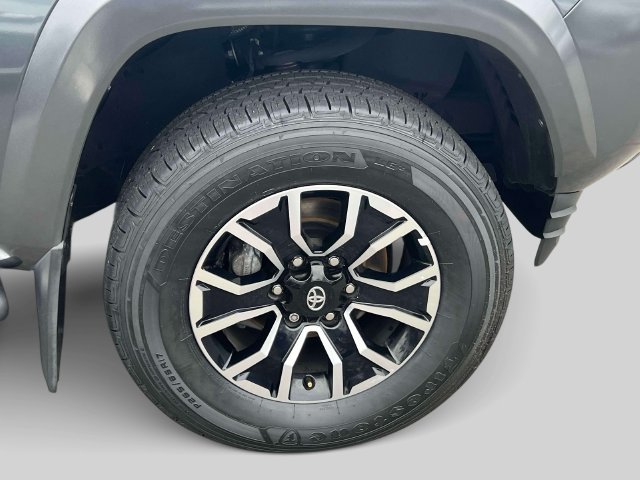 Certified 2023 Toyota Tacoma TRD Sport w/ TRD Premium Sport Package AWD/4WD image 15