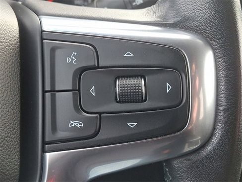 Used 2020 Chevrolet Blazer LT image 22