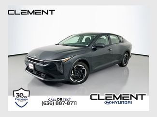Used 2025 Kia K4 EX video 1