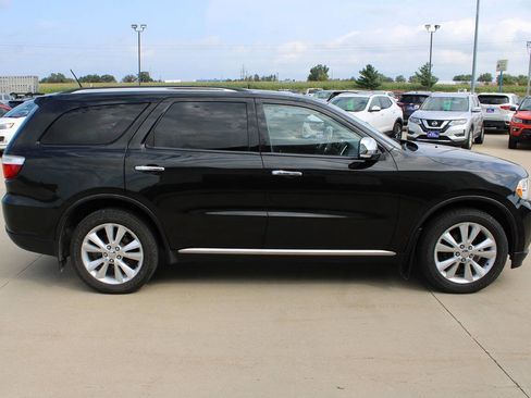 Used 2011 Dodge Durango Crew image 4
