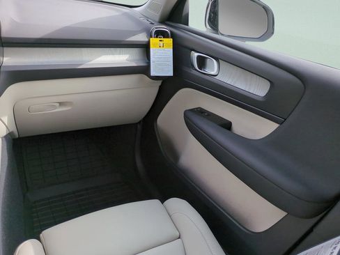 New 2026 Volvo XC40 B5 Plus w/ Protection Package Premier image 13