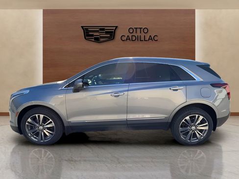 Certified 2023 Cadillac XT5 Premium Luxury image 2