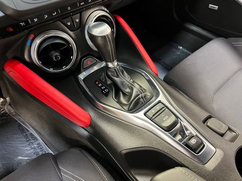 Used 2021 Chevrolet Camaro LT w/ Technology Package RWD image 24