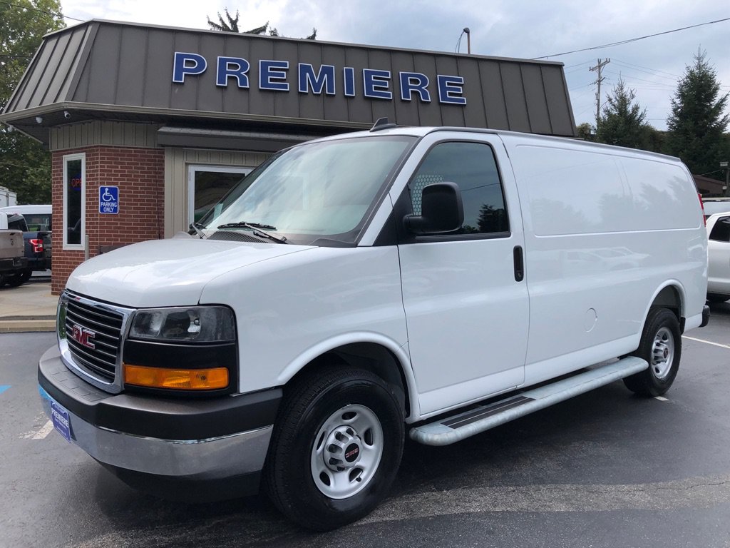 Used 2025 GMC Savana 2500 w/ Driver Convenience Package RWD image 10