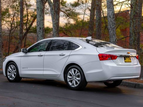 Used 2019 Chevrolet Impala LT image 55