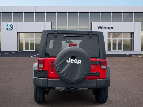 Used 2016 Jeep Wrangler Unlimited Sport w/ Quick Order Package 24S AWD/4WD image 4