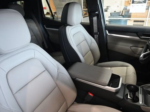 New 2026 GMC Terrain Elevation w/ Elevation Premium Package FWD image 8