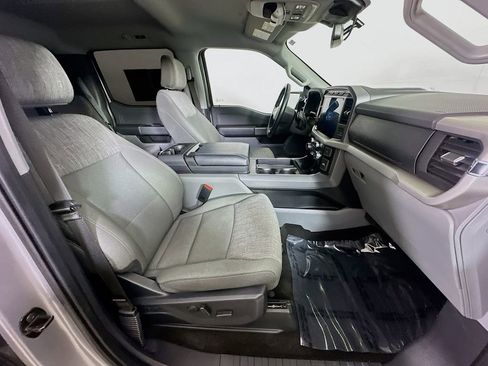 Used 2022 Ford F150 XLT w/ Equipment Group 302A High image 12