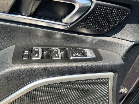 Used 2022 Kia Telluride EX w/ EX Premium Package FWD image 15
