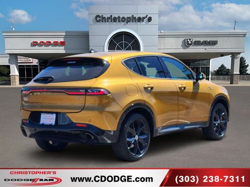 Used 2024 Dodge Hornet R/T w/ Track Pack AWD/4WD image 3