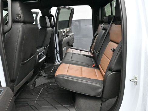 Used 2026 Chevrolet Silverado 3500 High Country w/ High Country Premium Package AWD/4WD image 30