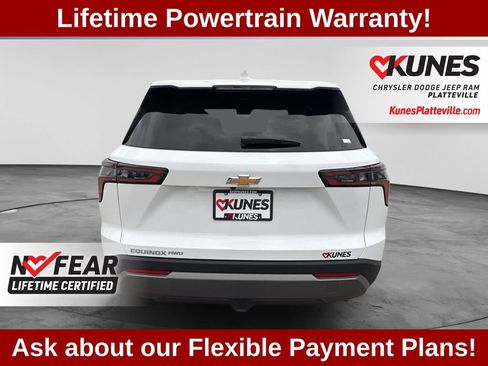 Used 2026 Chevrolet Equinox LT AWD/4WD image 7