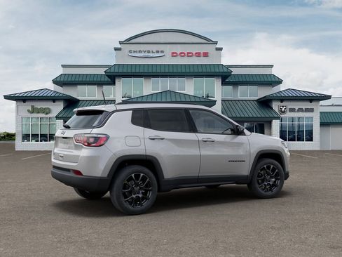 New 2026 Jeep Compass Latitude w/ Quick Order Package 29K image 5