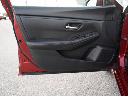 Used 2024 Nissan Sentra SV image 19