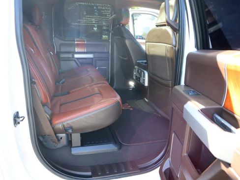 Used 2019 Ford F250 King Ranch w/ King Ranch Ultimate Package AWD/4WD image 18