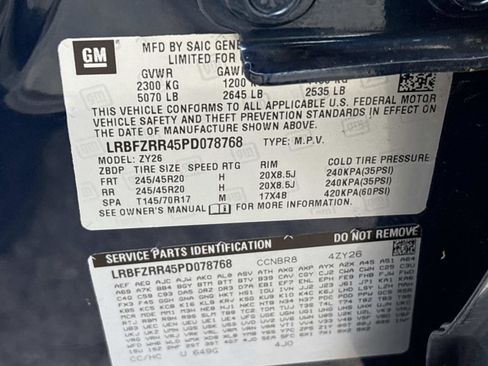 Certified 2023 Buick Envision Avenir image 35