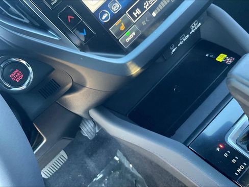 New 2025 Subaru Forester Limited image 21