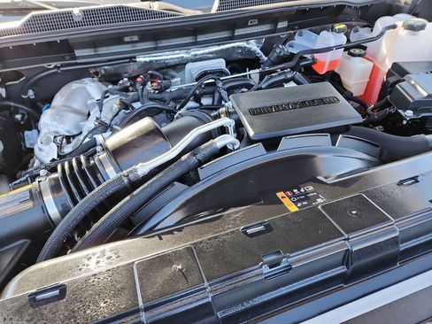 Used 2024 Chevrolet Silverado 2500 LTZ w/ LTZ Plus Package image 30