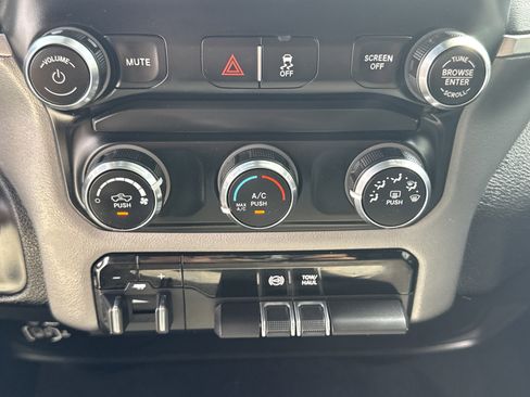 Used 2024 RAM 2500 Big Horn image 20