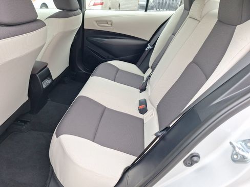Used 2026 Toyota Corolla LE FWD image 29