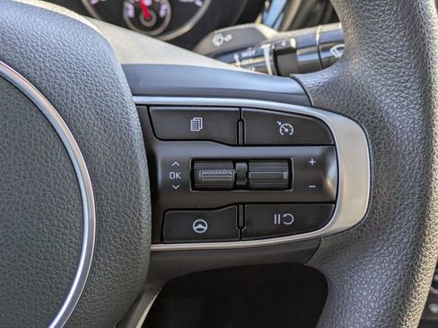 Used 2022 Kia K5 LXS image 24