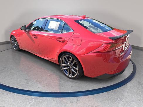 Used 2018 Lexus IS 350 F Sport RWD image 7
