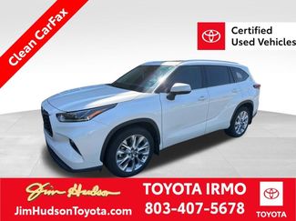 Used 2021 Toyota Highlander Limited FWD video 1