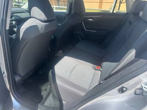 Used 2024 Toyota RAV4 XLE w/ Convenience Package FWD image 9