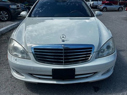 Used 2008 Mercedes-Benz S 550 S 550 4MATIC Sedan 4D image 3