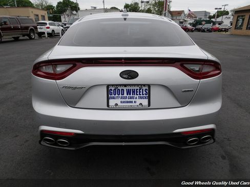 Used 2018 Kia Stinger Premium AWD/4WD image 6