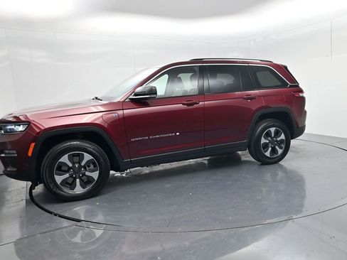 Used 2024 Jeep Grand Cherokee Limited 4xe AWD/4WD image 4