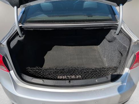 Used 2015 Chevrolet Impala LTZ image 9