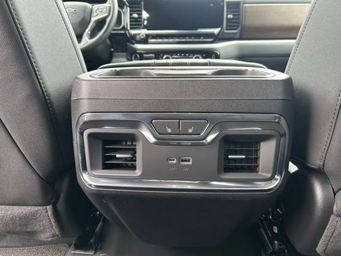 New 2026 Chevrolet Silverado 1500 High Country w/ Midnight Edition AWD/4WD image 14