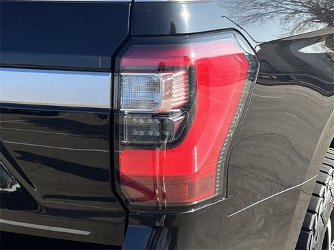Used 2019 Ford Expedition Platinum image 7