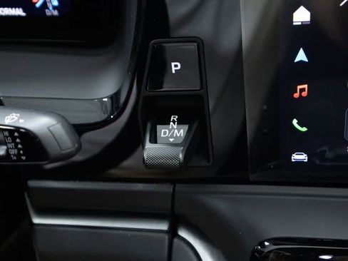 Certified 2024 Porsche Panamera 4 image 25