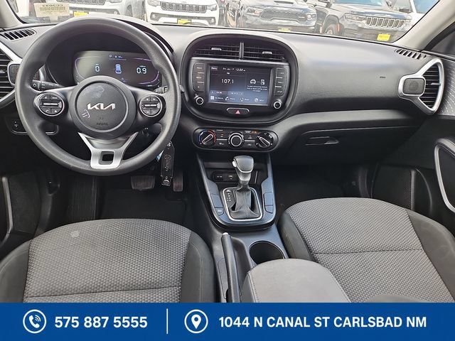 Used 2023 Kia Soul LX w/ Option Group 015 FWD image 12