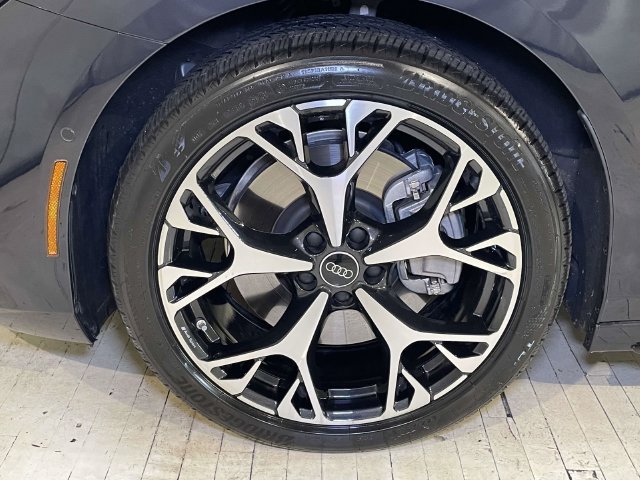 Used 2026 Audi A6 Premium Plus AWD/4WD image 14