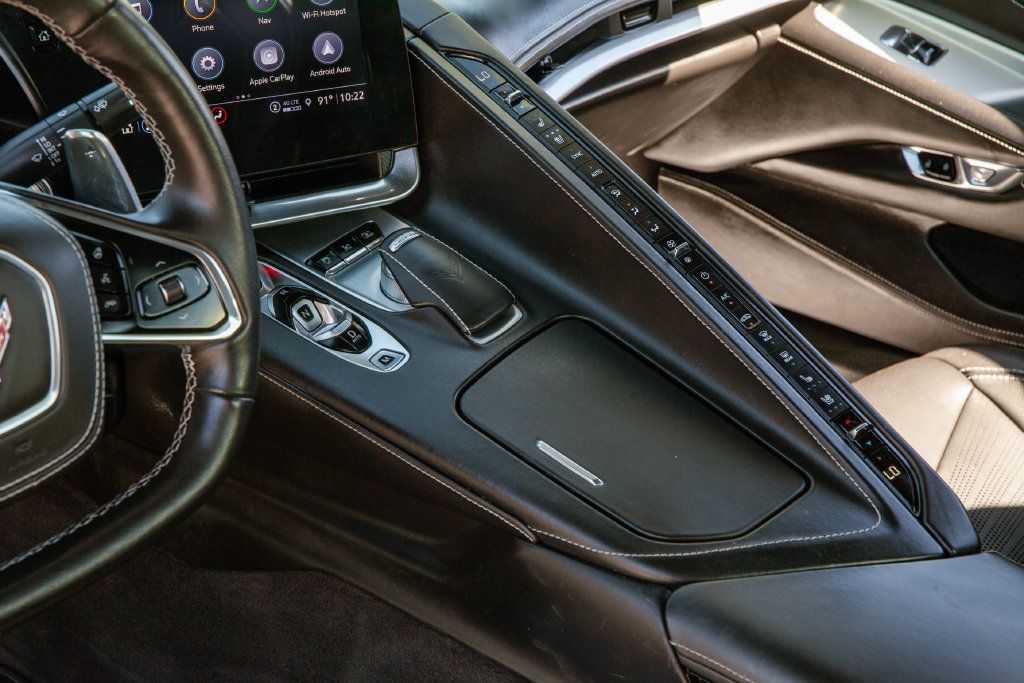 Used 2023 Chevrolet Corvette Stingray Premium Conv w/ Z51 Performance Package RWD image 11