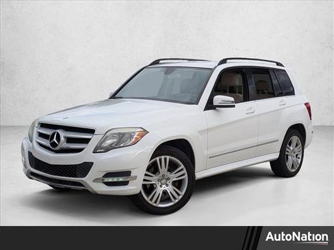 Used 2015 Mercedes-Benz GLK 350 2WD image 1