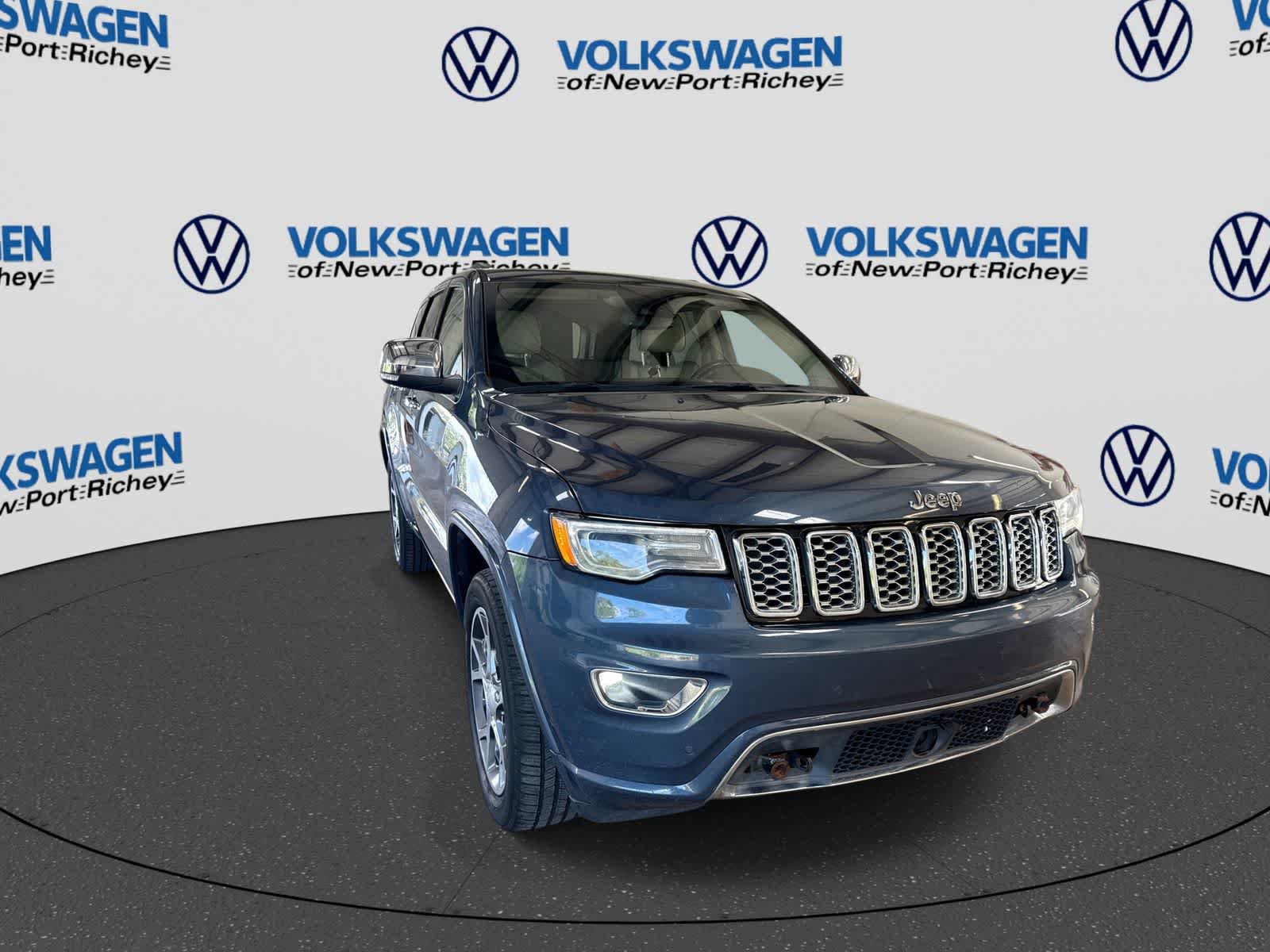 Used 2019 Jeep Grand Cherokee Overland AWD/4WD image 16