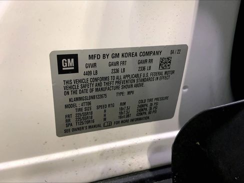 Used 2022 Buick Encore GX Essence w/ Experience Buick Package image 36