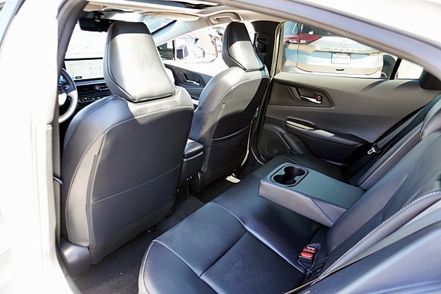 Used 2024 Toyota Prius Limited w/ Limited Premium Package FWD image 28