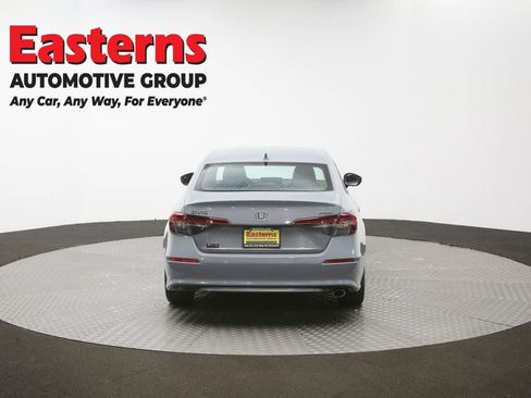 Used 2025 Honda Civic Sport image 35
